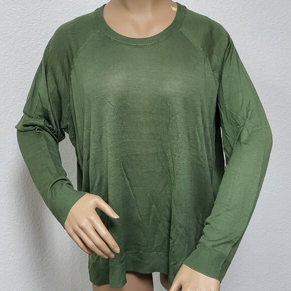 torrid Sweaters - NWT Torrid long-sleeve lightweight olivine green sweater size 2 or 2X or 18/20